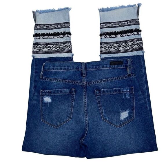 BLANKNYC Miss Molly Jeans Women's Size 27 Blue High Rise Tapered Raw Frayed Hem - Picture 10 of 12